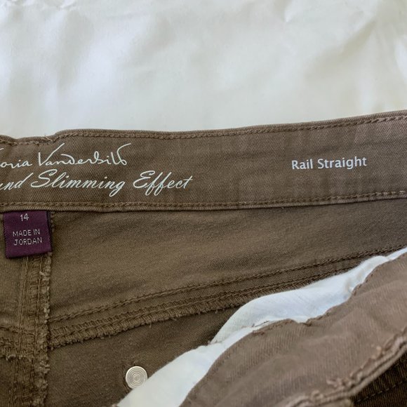 Gloria Vanderbilt Women´s All Around Slimming Effect Straight Jeans, Size 14 - Picture 5 of 11